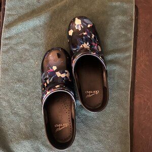 DANSKO Professional Clogs Indigo Size 37 (6.5-7)